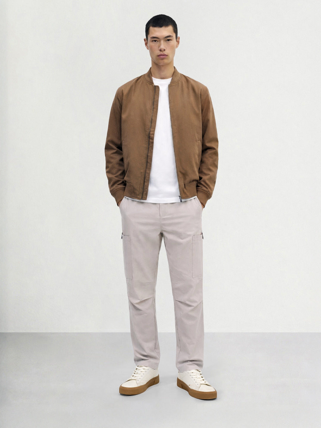 Men's Grey Relaxed Fit Solid Utility Cargo
