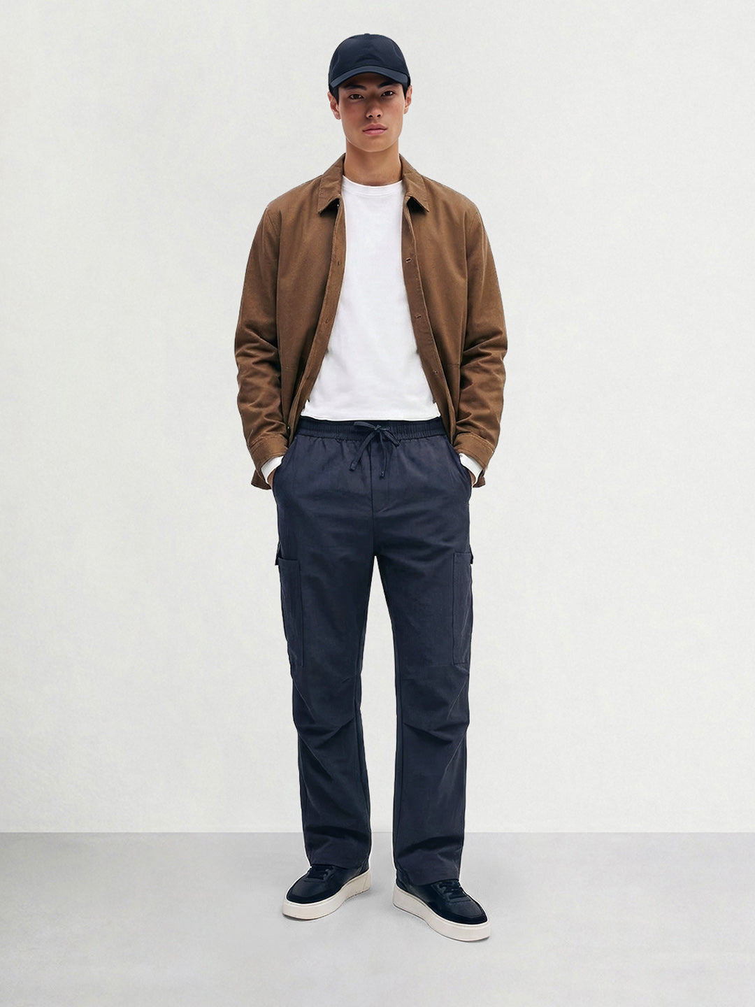 Men's Navy Blue Relaxed Fit Solid Utility Cargo