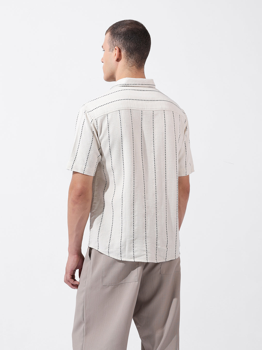Men's Off White Relaxed Fit Striped Resort Wear Shirt