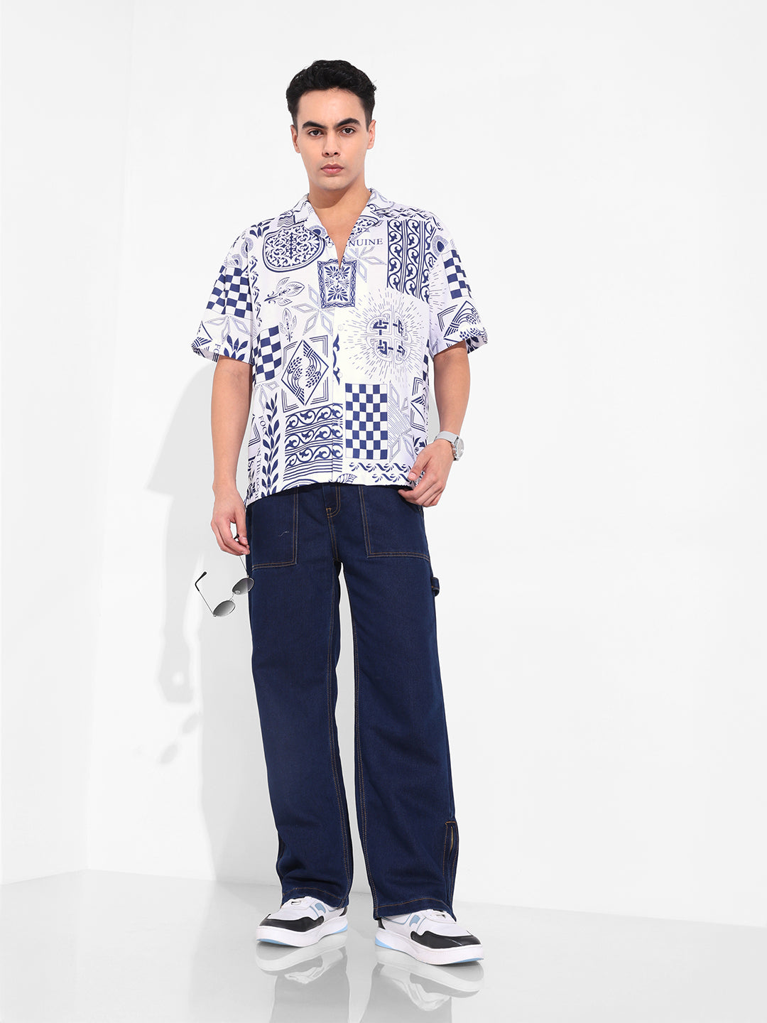 Men's Navy Blue Relaxed Fit Resort Wear Printed Shirt