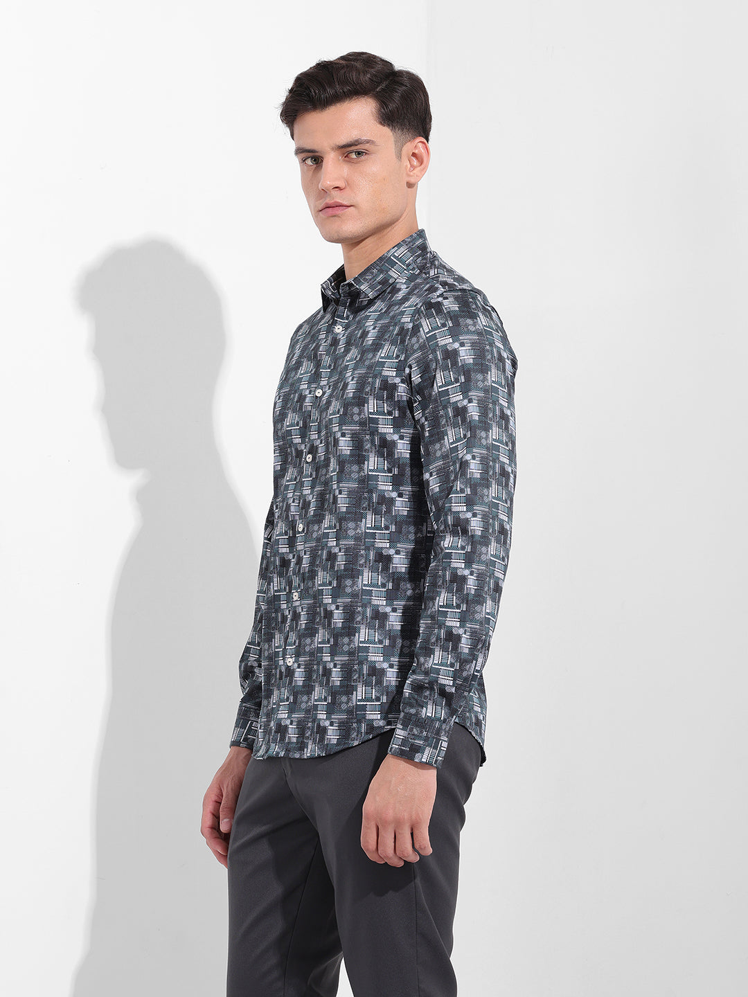 Men's Black Slim Fit Printed Party Wear Shirt