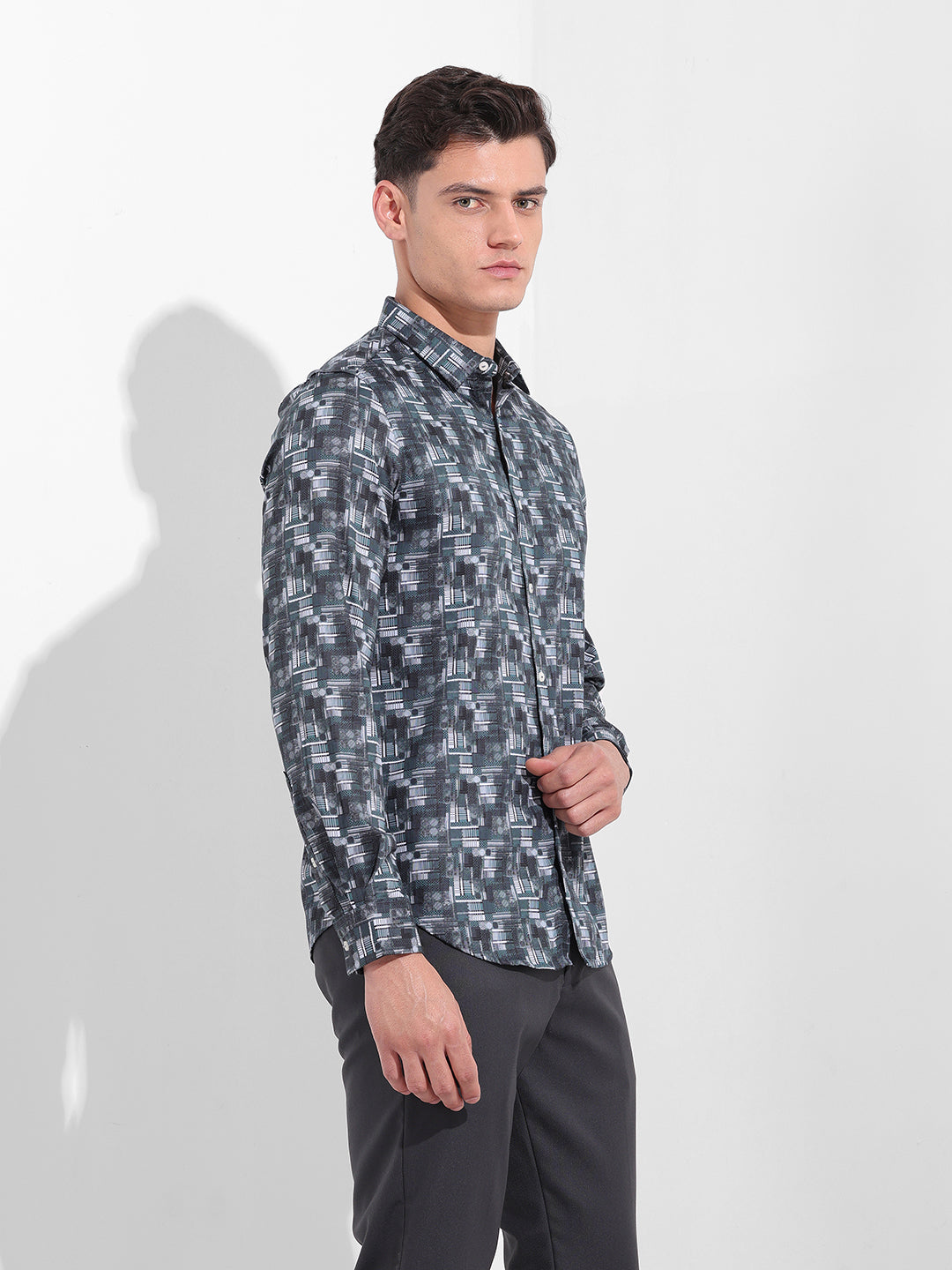 Men's Black Slim Fit Printed Party Wear Shirt