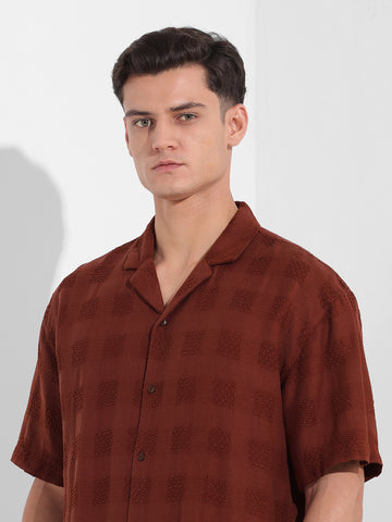Men's Camel Relaxed Fit Textured Resort Shirt