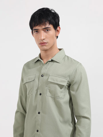 Men's Green Regular Fit Textured Casual Shirt