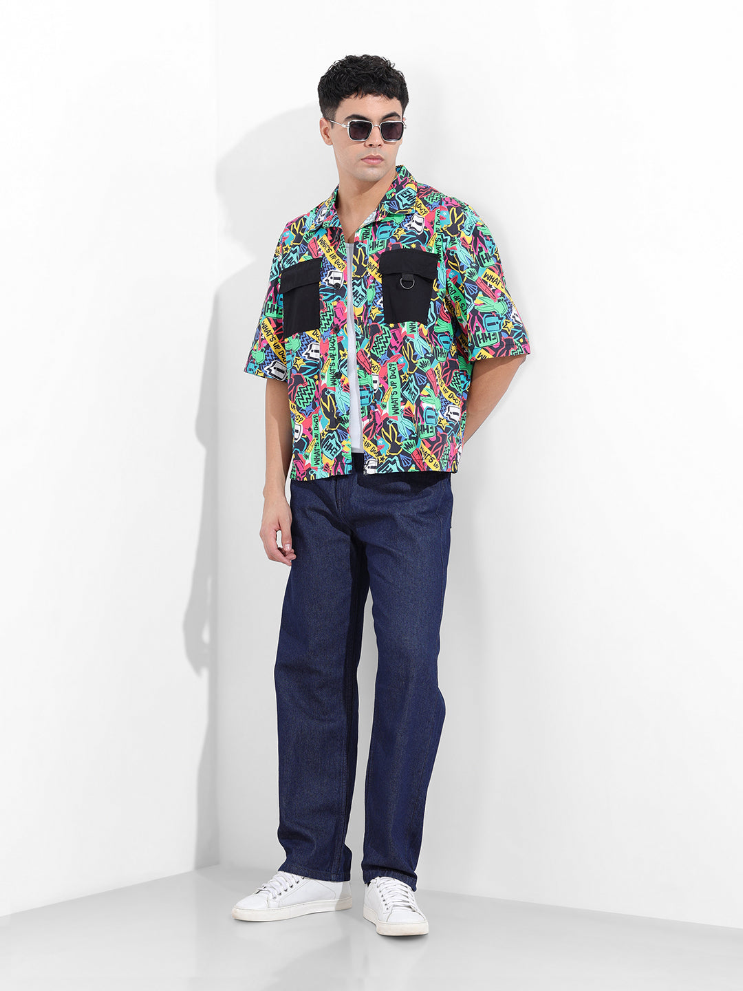 Men's Multicolor Boxy Fit Character Looney Tunes Shirt