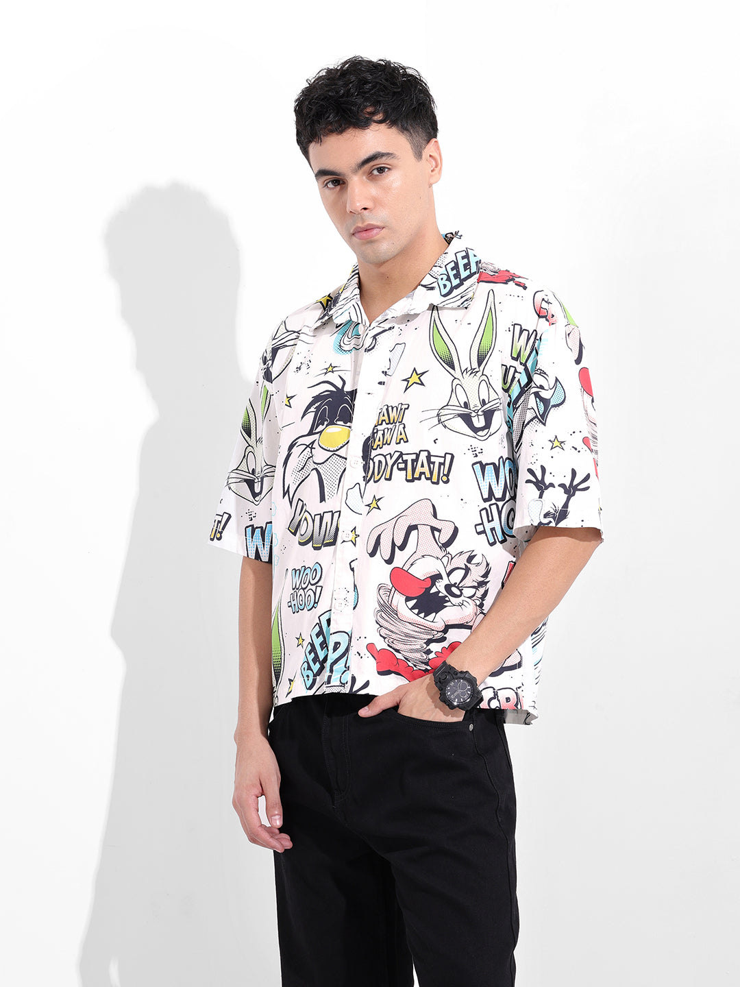 Men's White Boxy Fit Character Looney Tunes Shirt