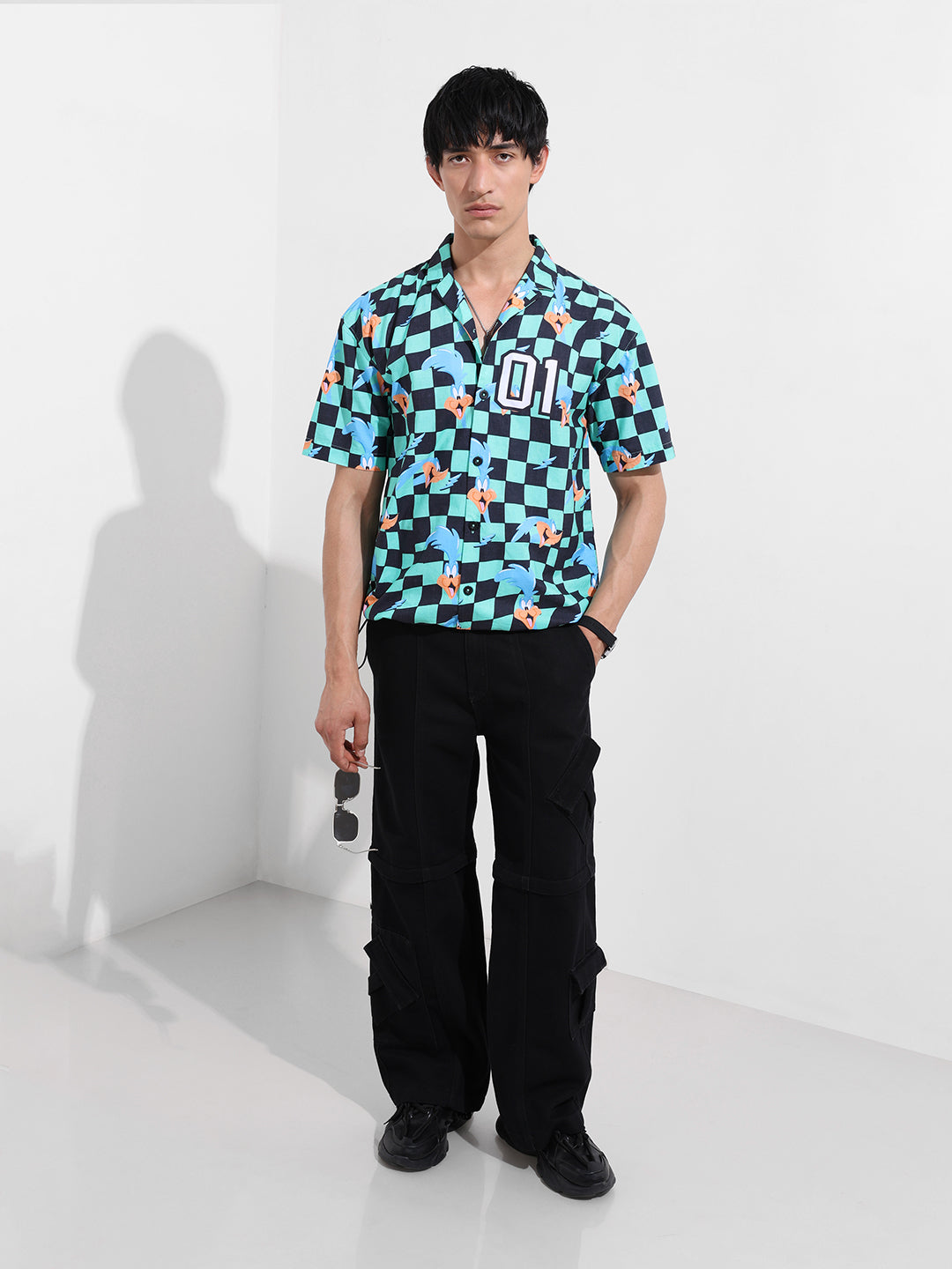 Men's Green Boxy Fit Looney Tunes Character Shirt