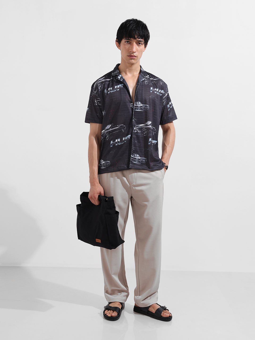 Men's Black Relaxed Fit Printed Resort Shirt