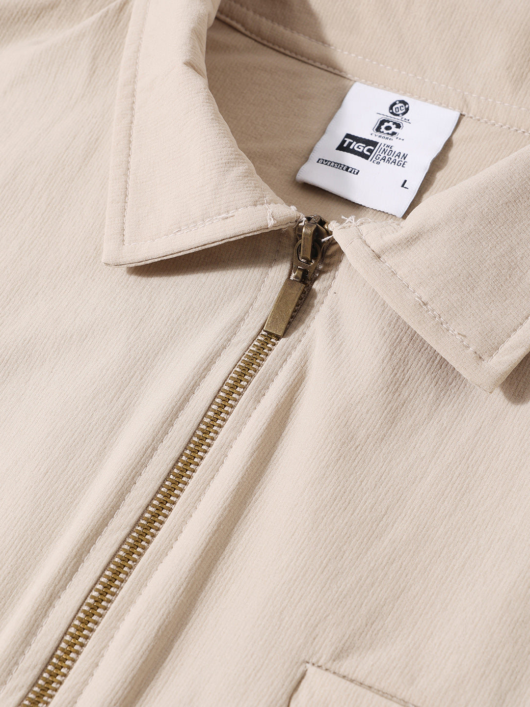 Men's Beige Oversized Fit Solid Warner Bros Jacket