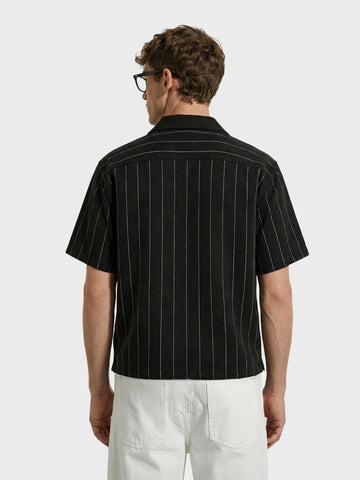 Men's Black Boxy Fit Striped Casual Shirt