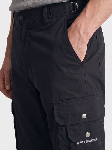 Men's Black Relaxed Straight Fit Solid Utility Cargo