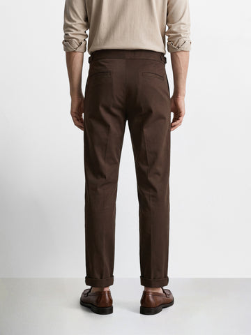 Men's Khaki Slim Fit Solid Casual Trousers