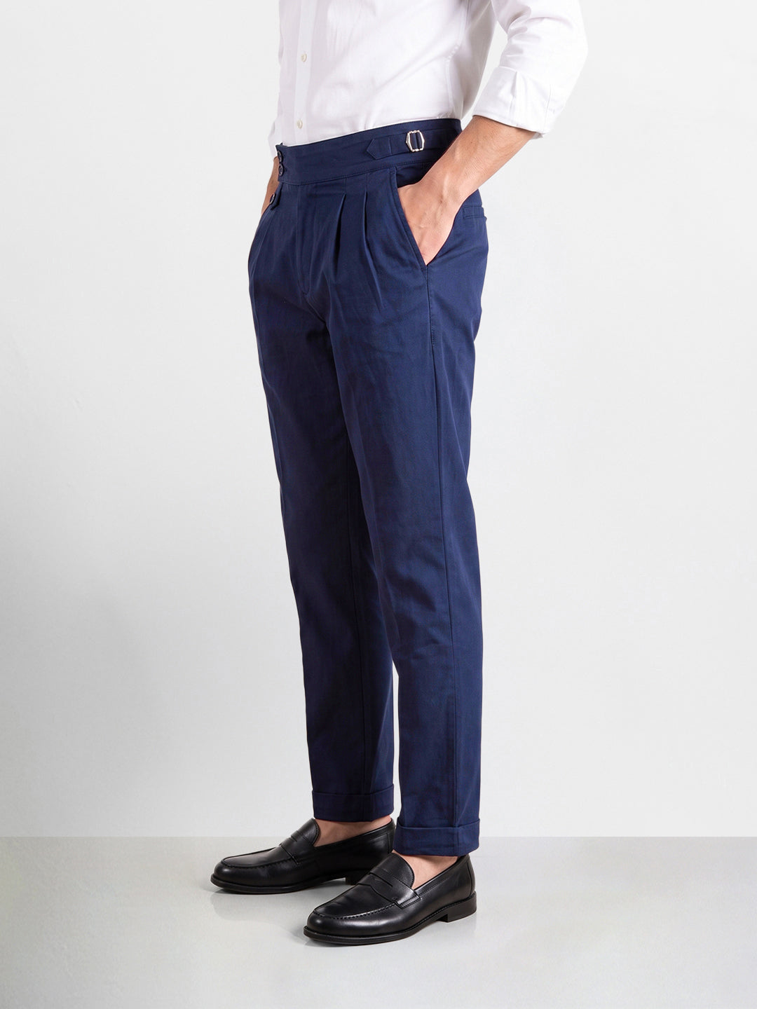 Men's Navy Blue Slim Fit Solid Casual Trousers