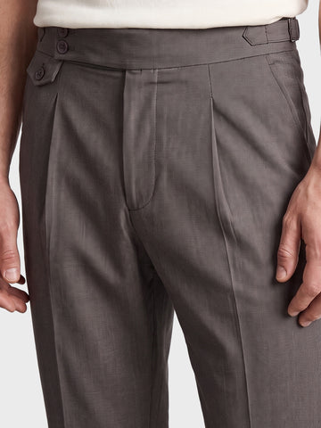Men's Grey Slim Fit Solid Resort Wear Trouser