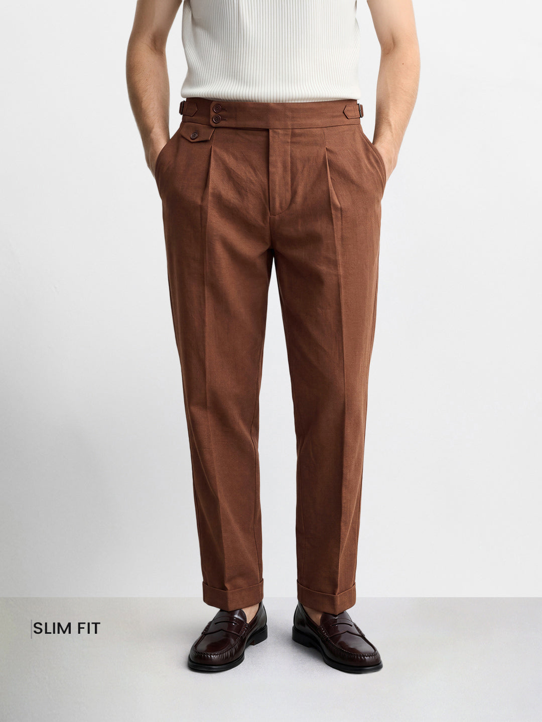 Men's Brown Slim Fit Solid Resort Wear Trousers