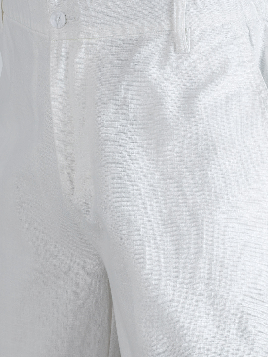 Men's White Regular Fit Solid Resort Wear Joggers