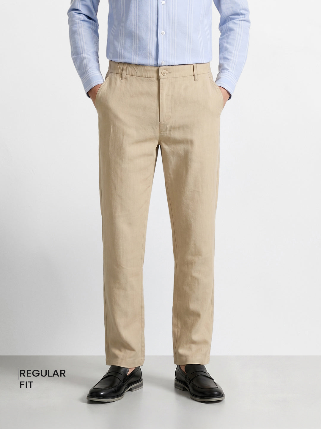 Men's Beige Regular Fit Solid Resort Wear Joggers
