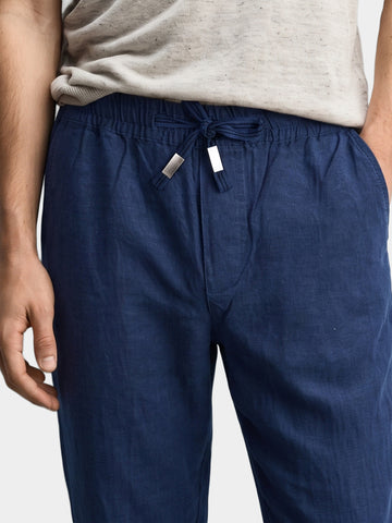 Men's Navy Regular Fit Solid Resort Wear Joggers