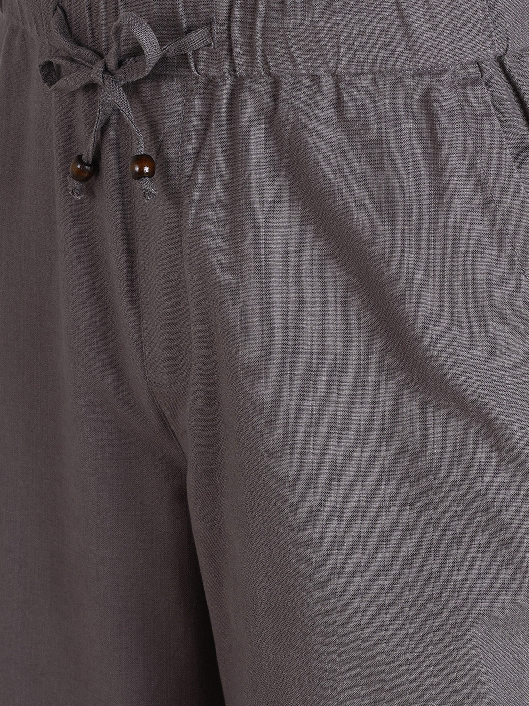 Men's Grey Relaxed Fit Solid Resort Wear Trousers