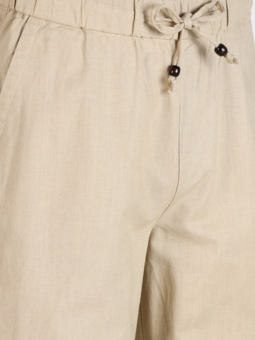 Men's Beige Relaxed Fit Solid Resort Wear Trousers