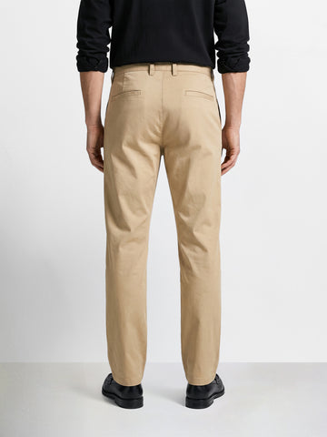 Men's Beige Regular Fit Solid Casual Chinos