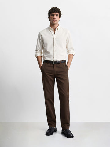 Men's Khaki Regular Fit Solid Casual Chinos