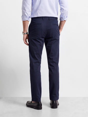 Men's Navy Blue Regular Fit Solid Casual Chinos