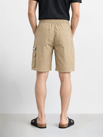Men's Beige Relaxed Fit Solid Utility Cargo Shorts