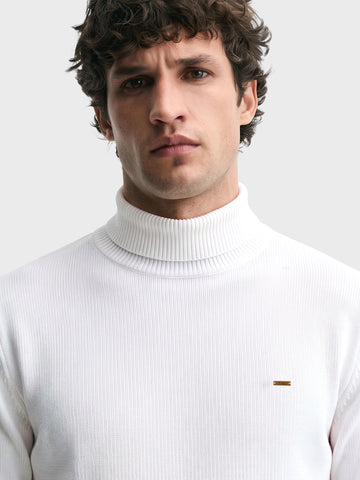 Men's White Slim Fit Solid Casual Sweater