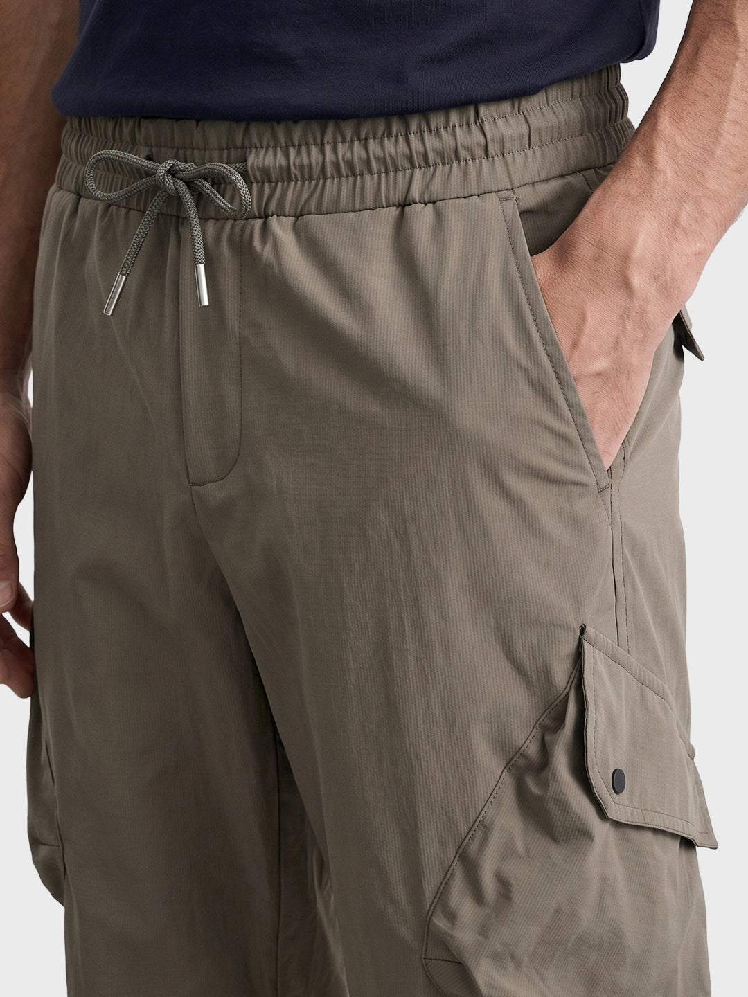 Men's Grey Relaxed Fit Solid Utility Cargos
