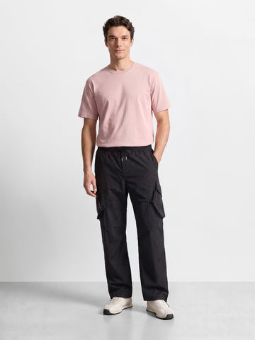 Men's Black Relaxed Fit Solid Utility Cargos