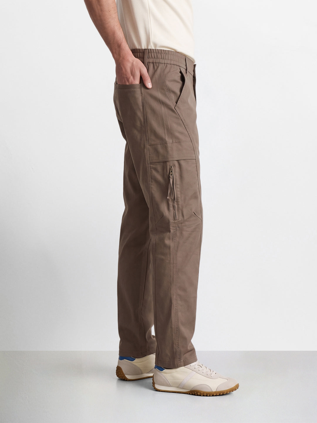 Men's Khaki Relaxed Fit Solid Utility Cargo