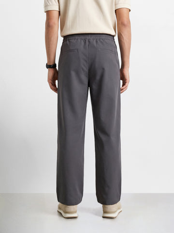 Men's Grey Relaxed Fit Solid Casual Jogger
