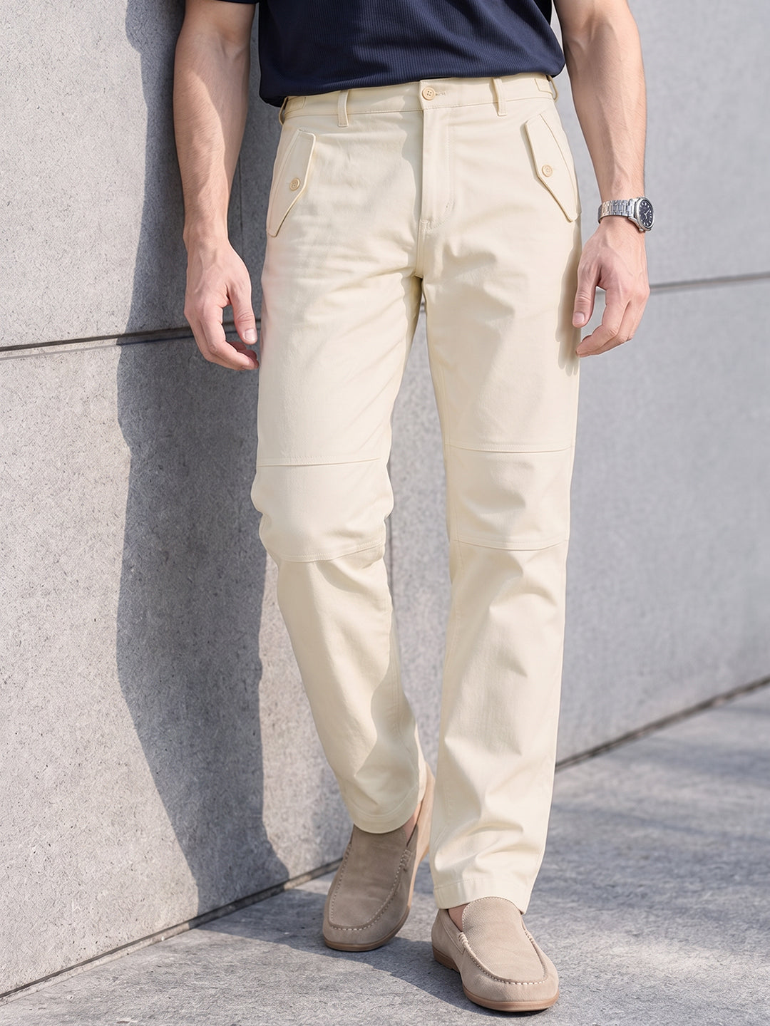 Men's Off White Relaxed Fit Solid Casual Trousers