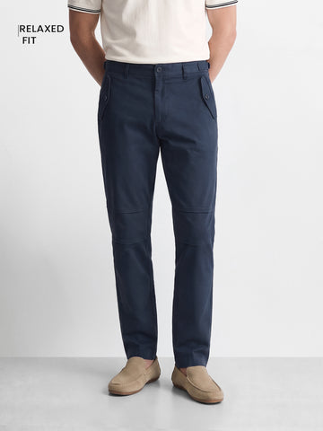 Men's Navy Blue Relaxed Fit Solid Casual Trousers