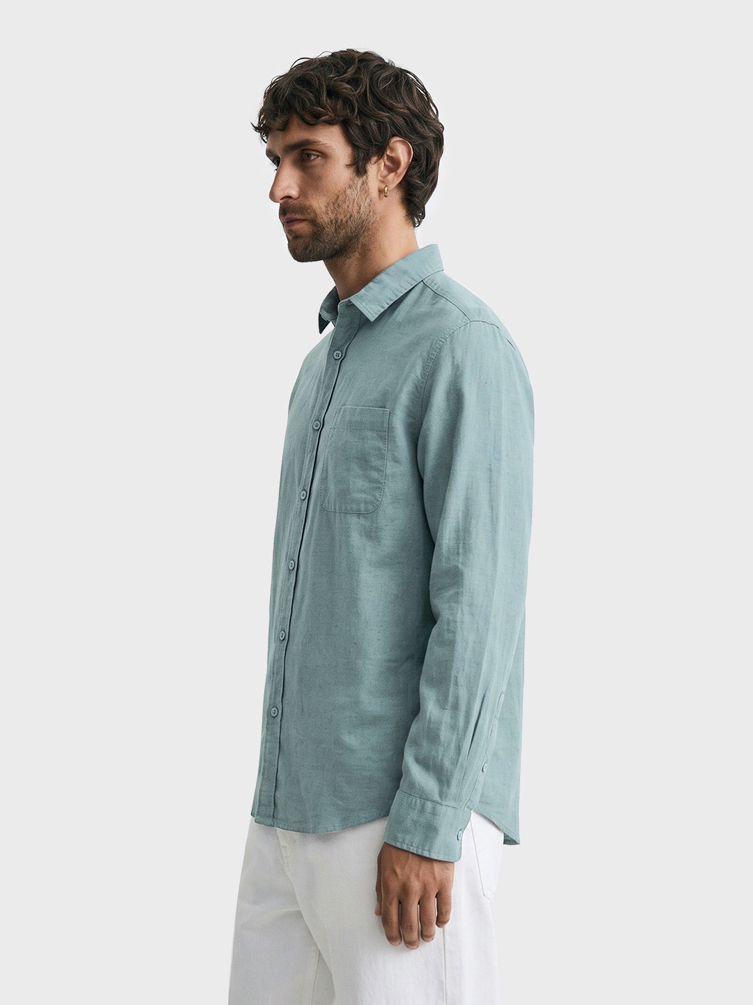 Men's Blue Slim Fit Solid Casual Shirt