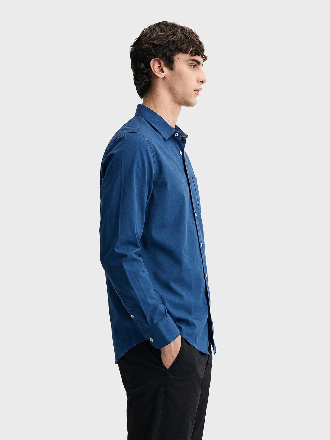 Men's Navy Slim Fit Solid Casual Shirt