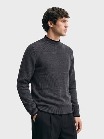 Men's Grey Slim Fit Solid Casual Sweater