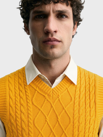 Men's Yellow Regular Fit Solid Casual Sweater