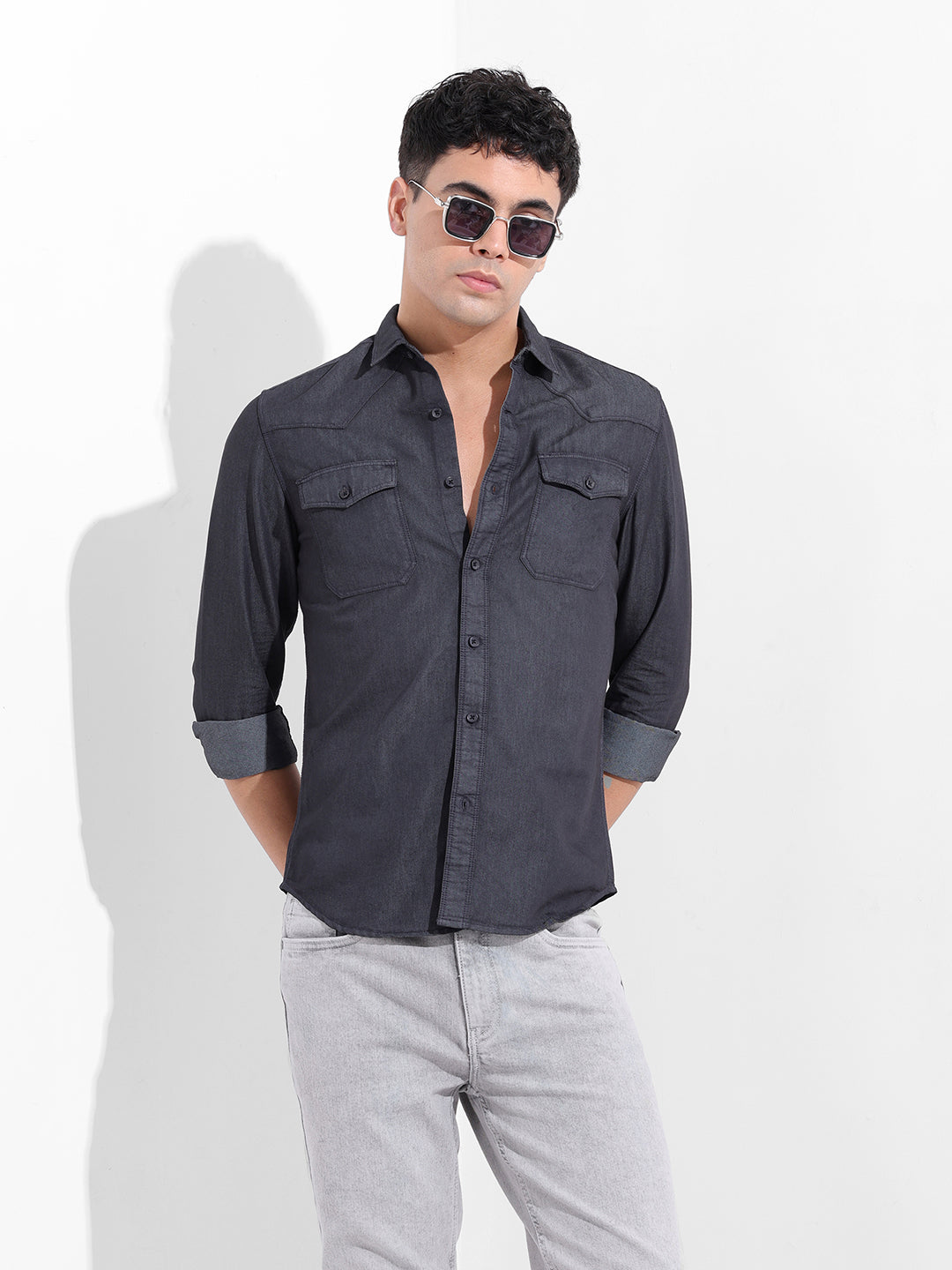 Men's Black Slim Fit Solid Casual Shirt