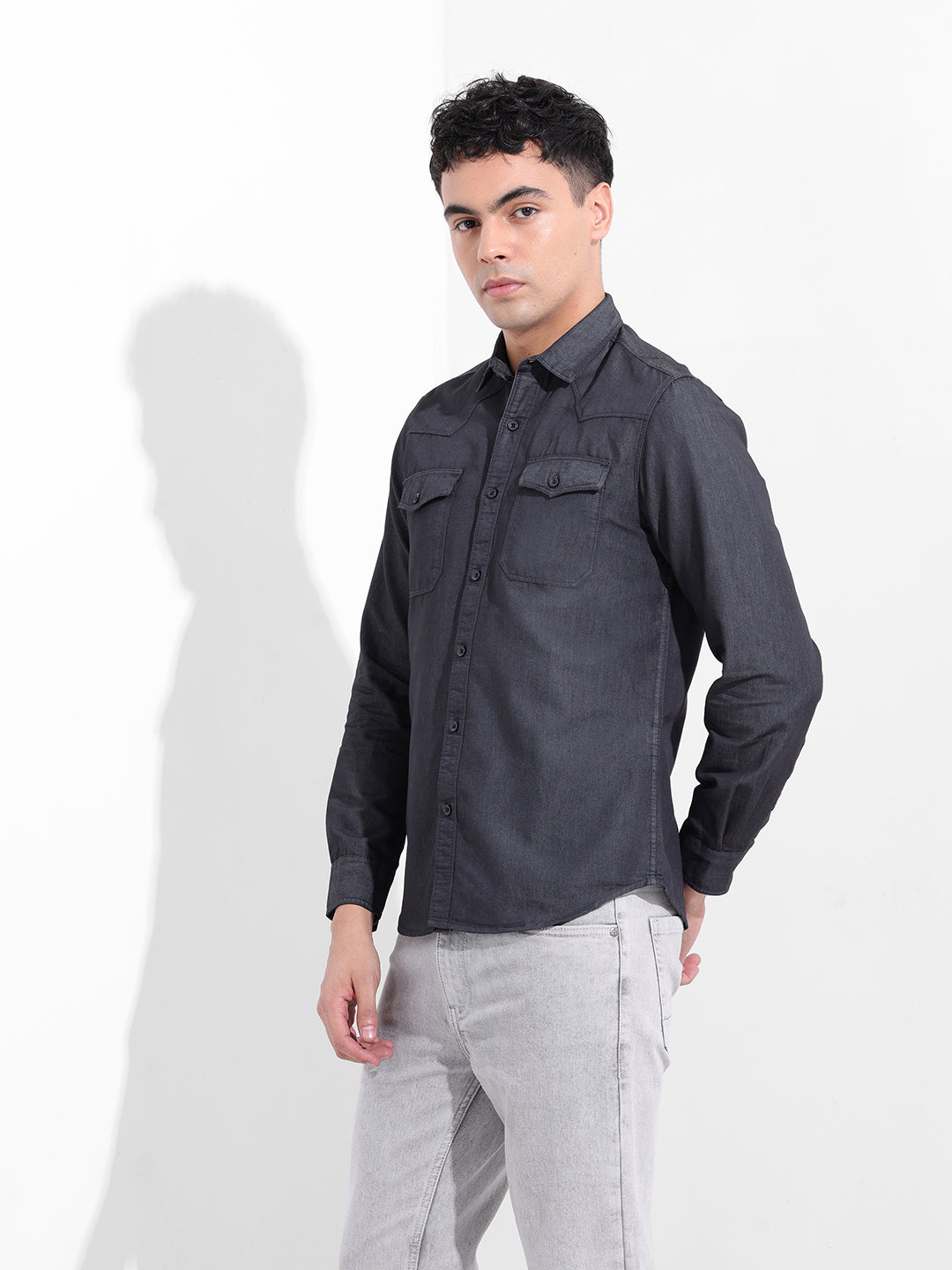 Men's Black Slim Fit Solid Casual Shirt