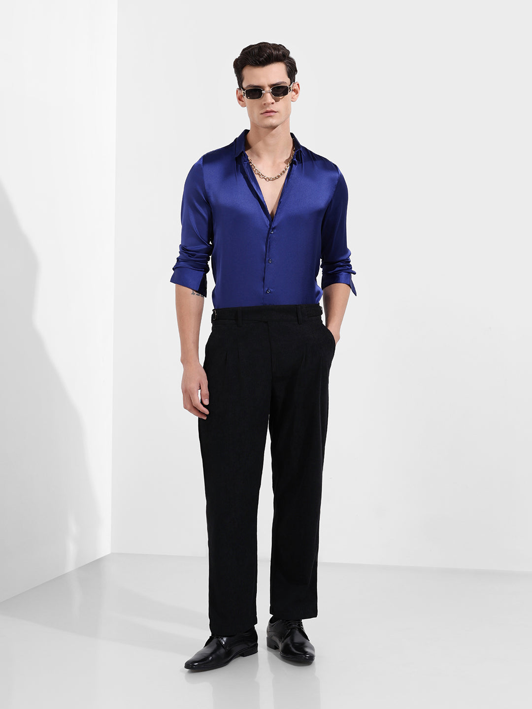 Men's Blue Slim Fit Solid Party Wear Shirt