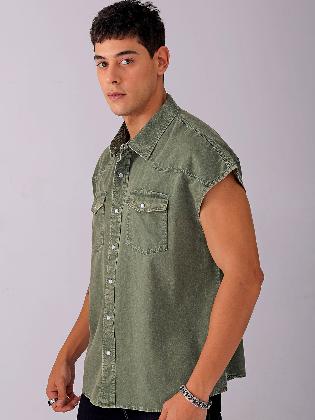 Shop Men's Solid Boxy Fit Streetwear Shirt Online.