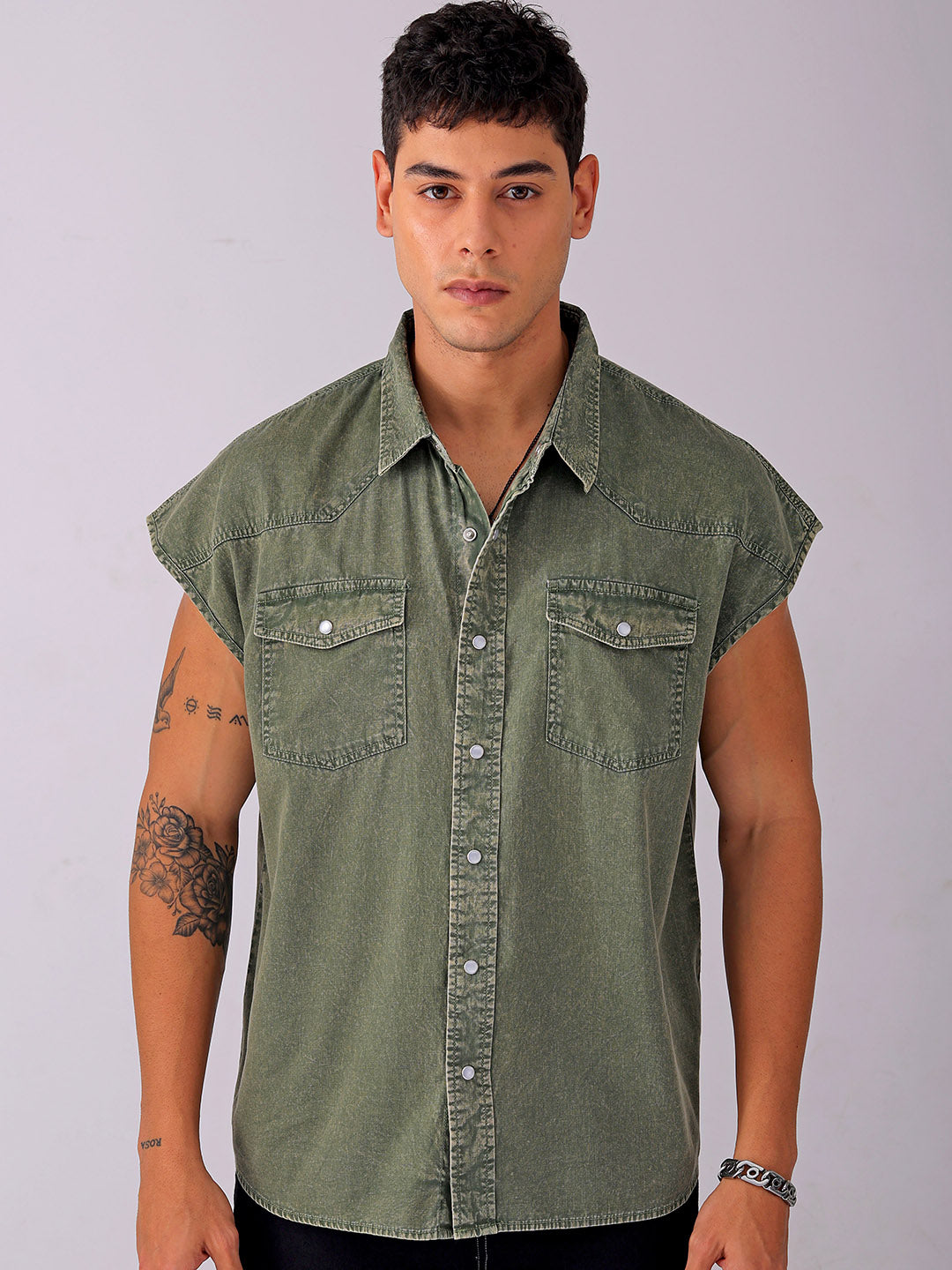 Shop Men's Solid Boxy Fit Streetwear Shirt Online.