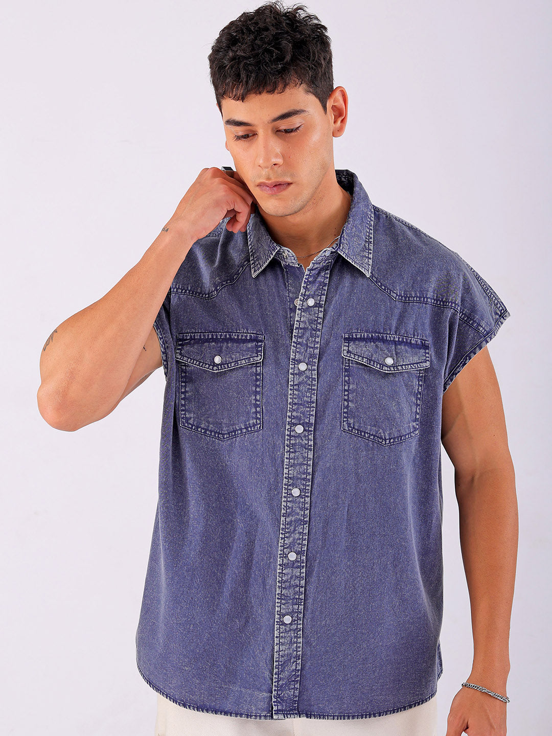 Shop Men's Solid Boxy Fit Streetwear Shirt Online.