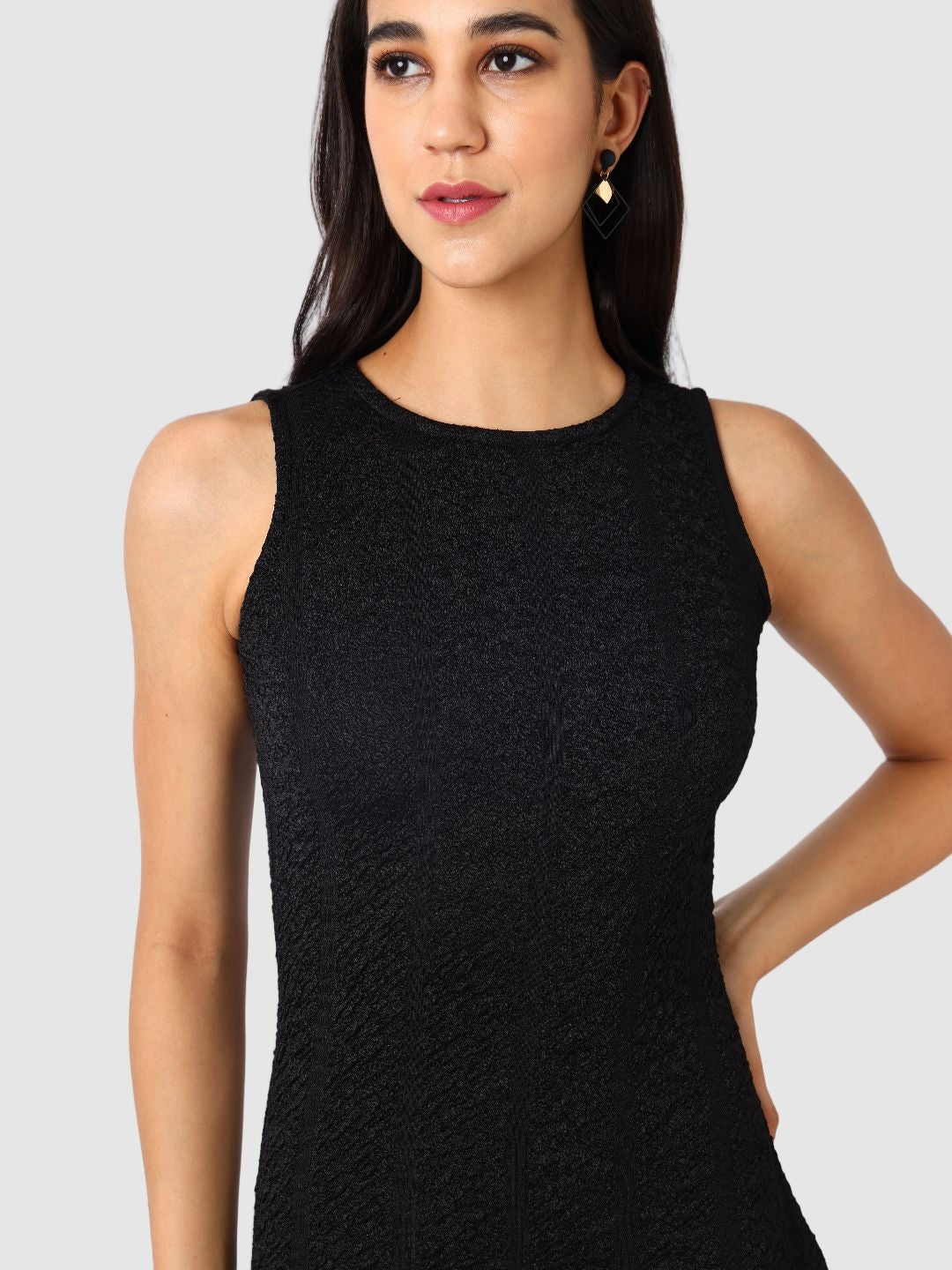 Women Regular Fit Black Sleeveless Dress