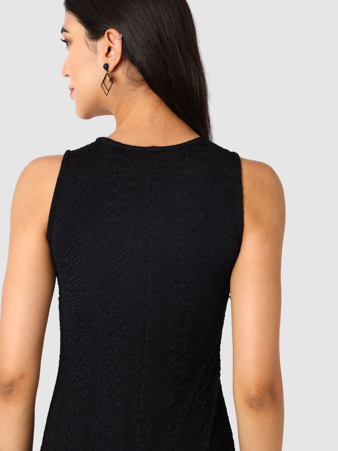 Women Regular Fit Black Sleeveless Dress