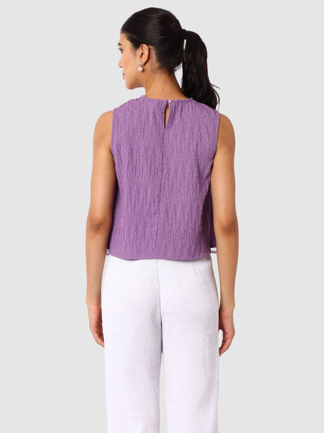 Women's Regular Fit Textured Crop Top