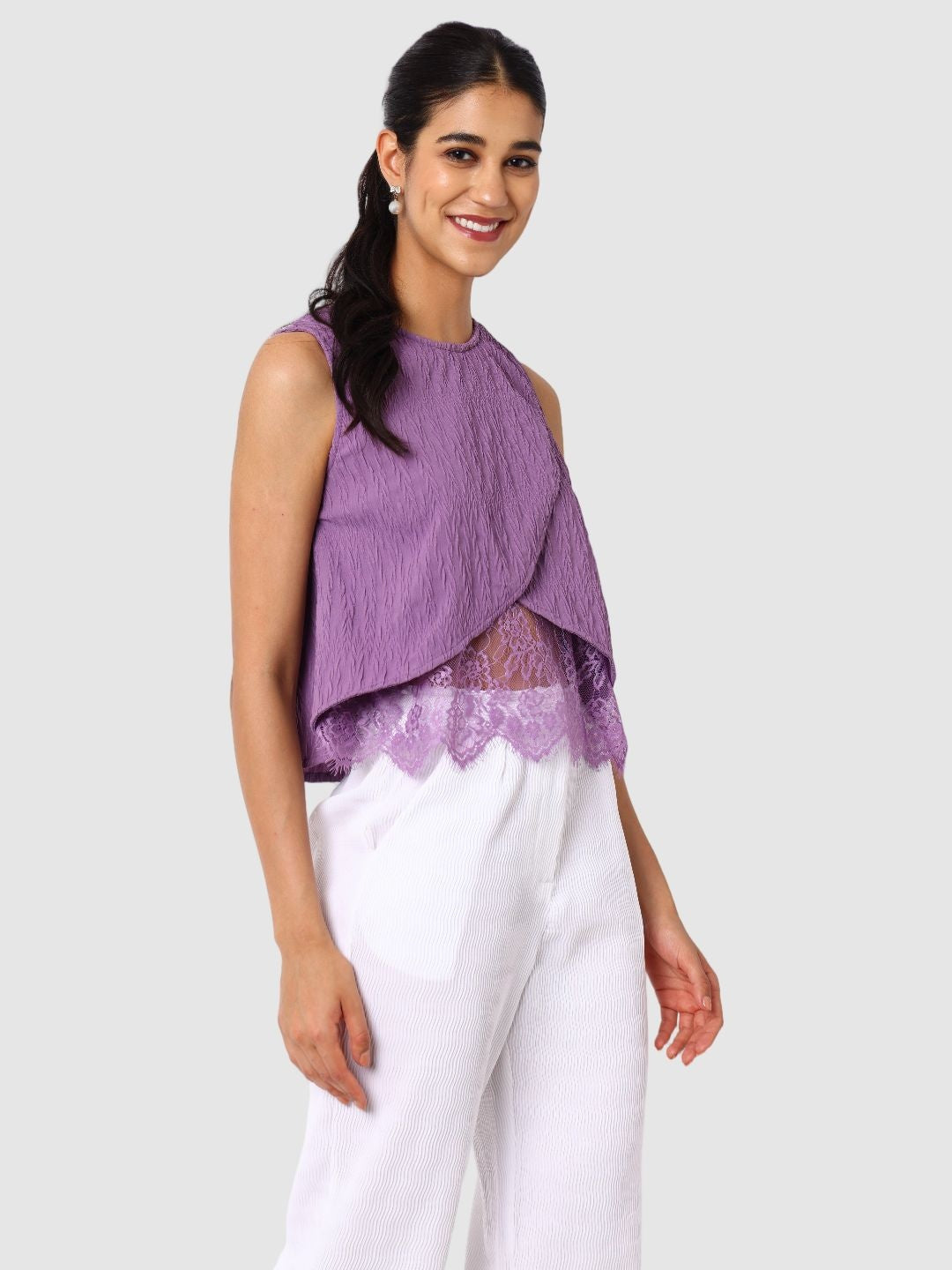 Women's Regular Fit Textured Crop Top