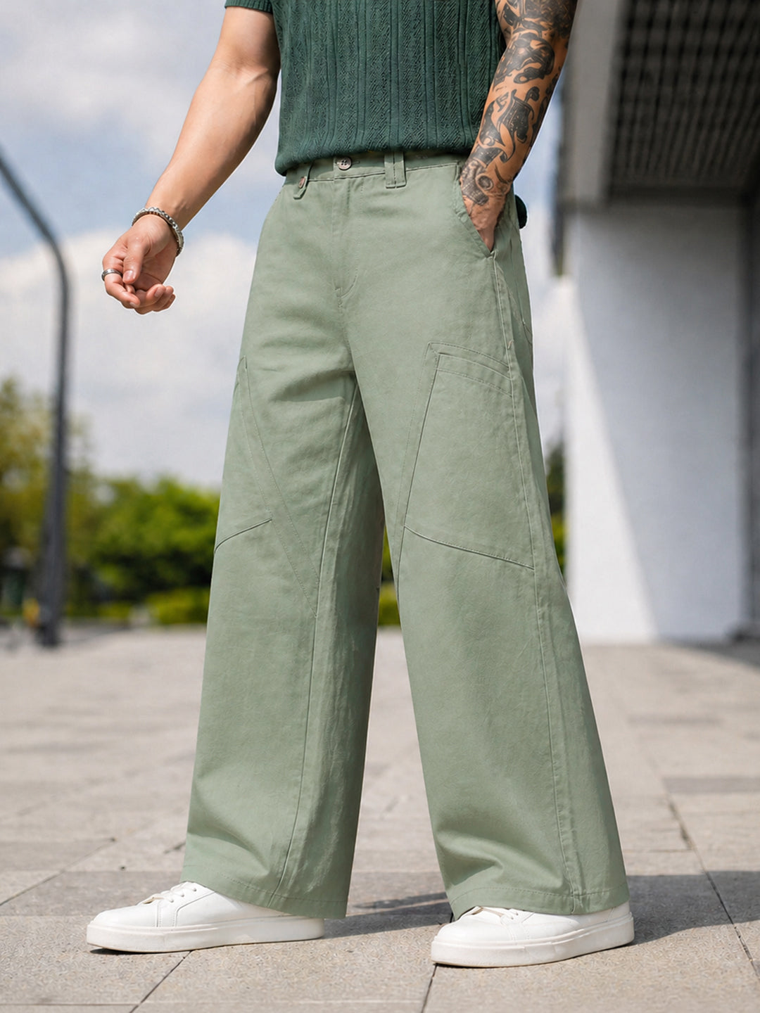 Men's Green Loose Fit Textured Utility Cargo